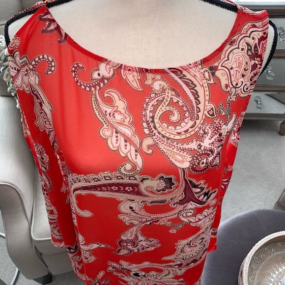 Red Multi Top - Picture 5 of 8